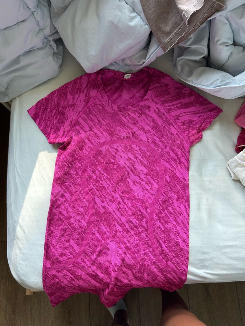 Lululemon Swiftly Tech Pink Short Sleeve Shirt